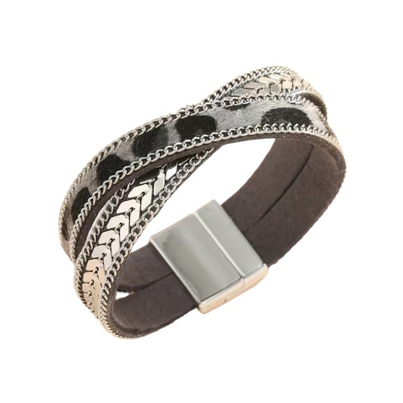 Cheetah Leopard Print Gray Silver Twisted Magnetic Bracelet - Picture 1 of 3